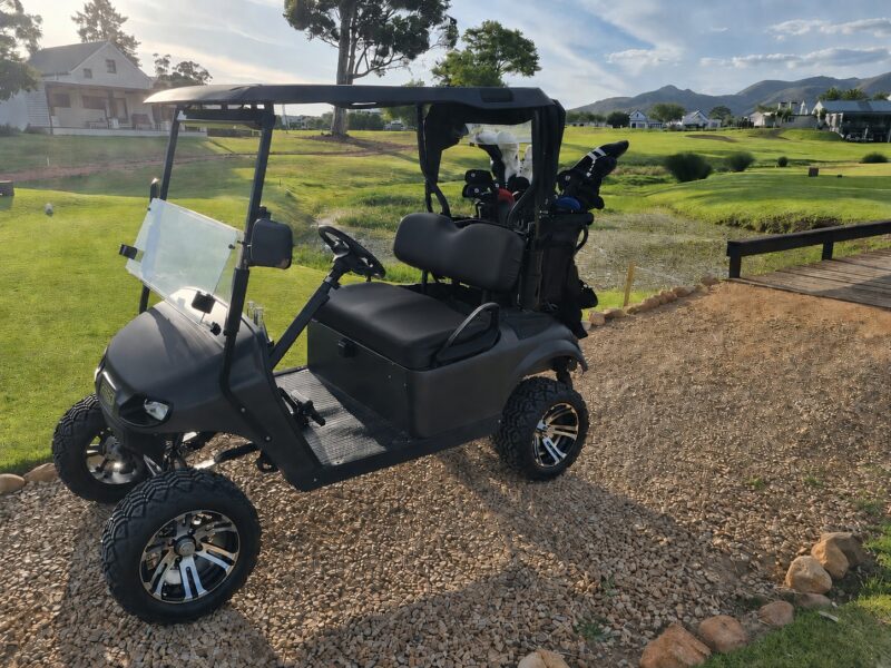E-Z-GO Refresh 2-Seater Golf Cart - R149,000
