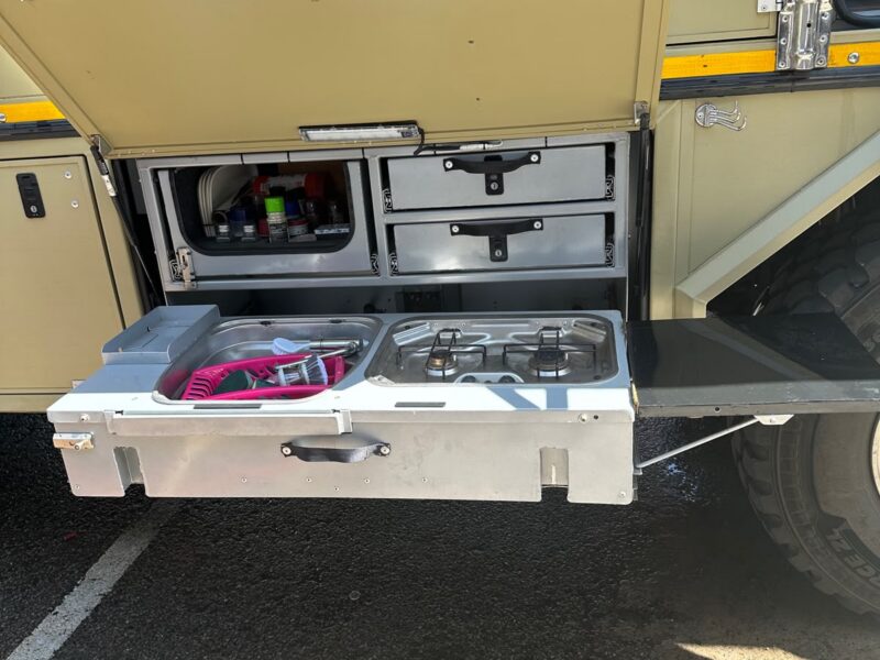 2012 MAN 18.240 4x4 Alu-Cab Expedition Motorhome - R3,500,000