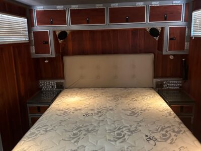 2012 MAN 18.240 4x4 Alu-Cab Expedition Motorhome - R3,500,000