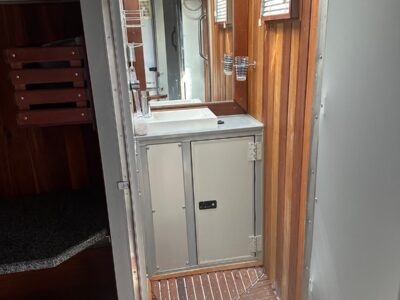 2012 MAN 18.240 4x4 Alu-Cab Expedition Motorhome - R3,500,000
